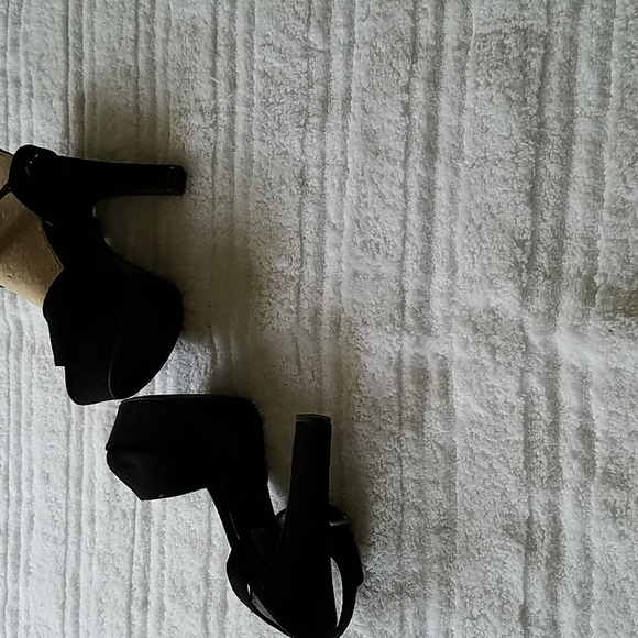 Brash Platform Shoes - Picture 4 of 5